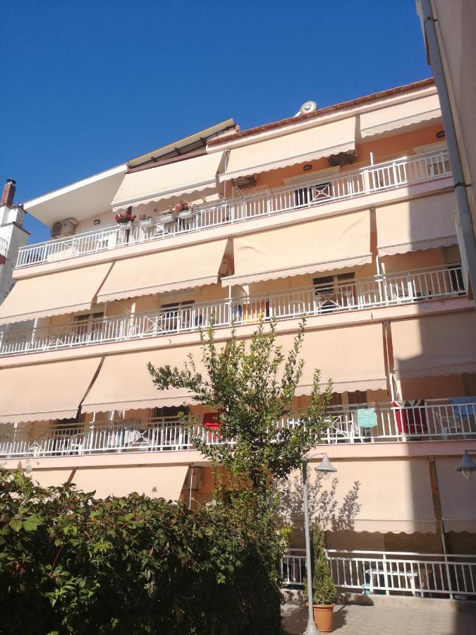 Villa Vienni Paralía Exterior foto