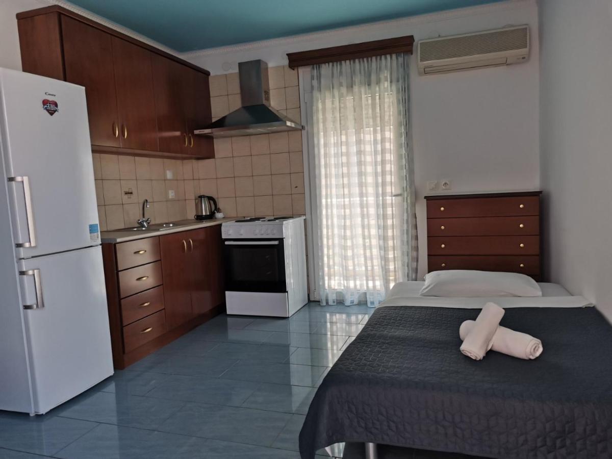 Villa Vienni Paralía Exterior foto